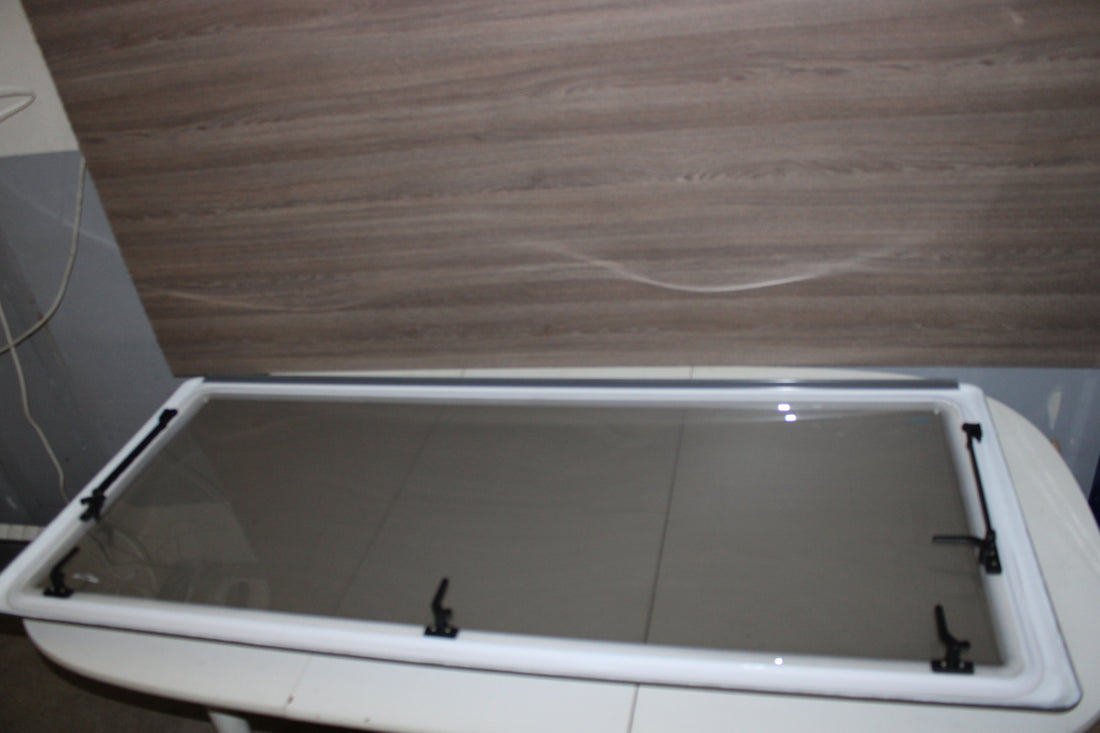 Hobby bakvindu 97-03