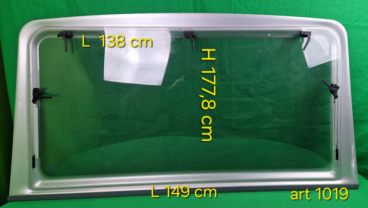Front vindu Caravelair 2009