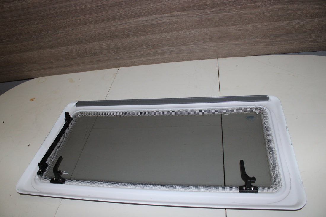 vindu A L 98,5cm B 35cm